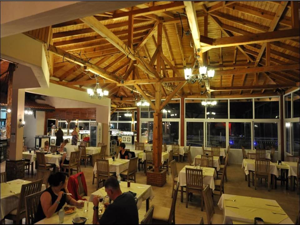 Nicholas Park Hotel Oludeniz Bagian luar foto